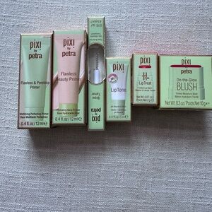 Pixi Makeup Set - Green and Pink